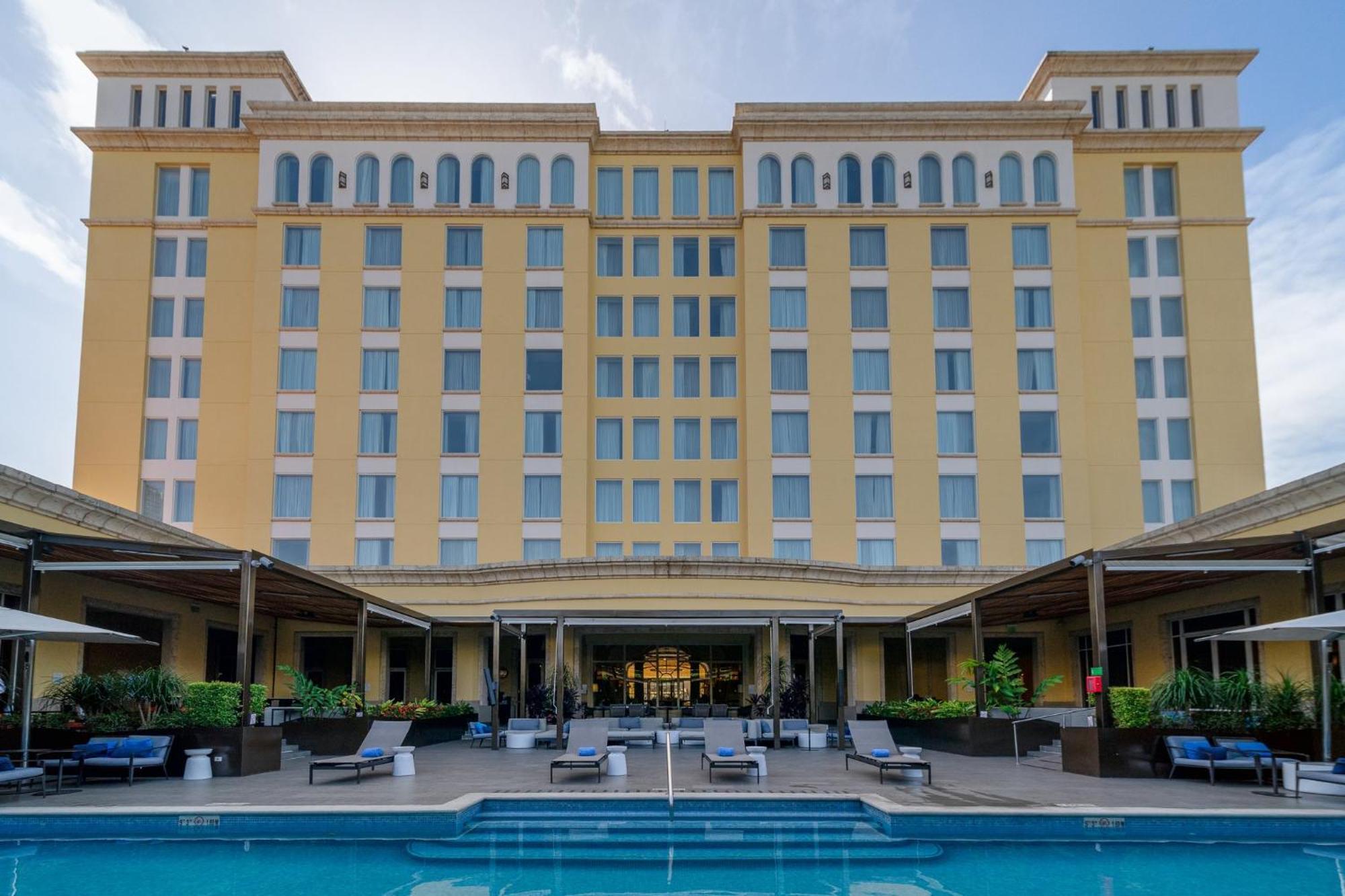 Intercontinental Tegucigalpa At Multiplaza Mall By Ihg Экстерьер фото