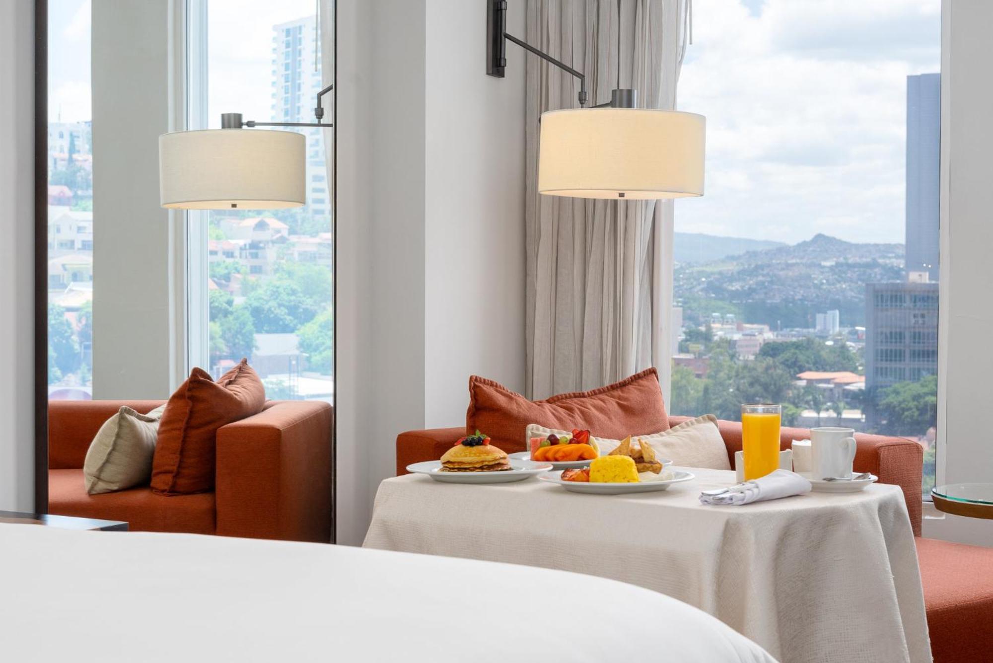 Intercontinental Tegucigalpa At Multiplaza Mall By Ihg Экстерьер фото